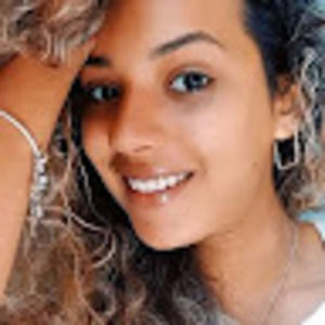 Meet your Posher, Melisa marian